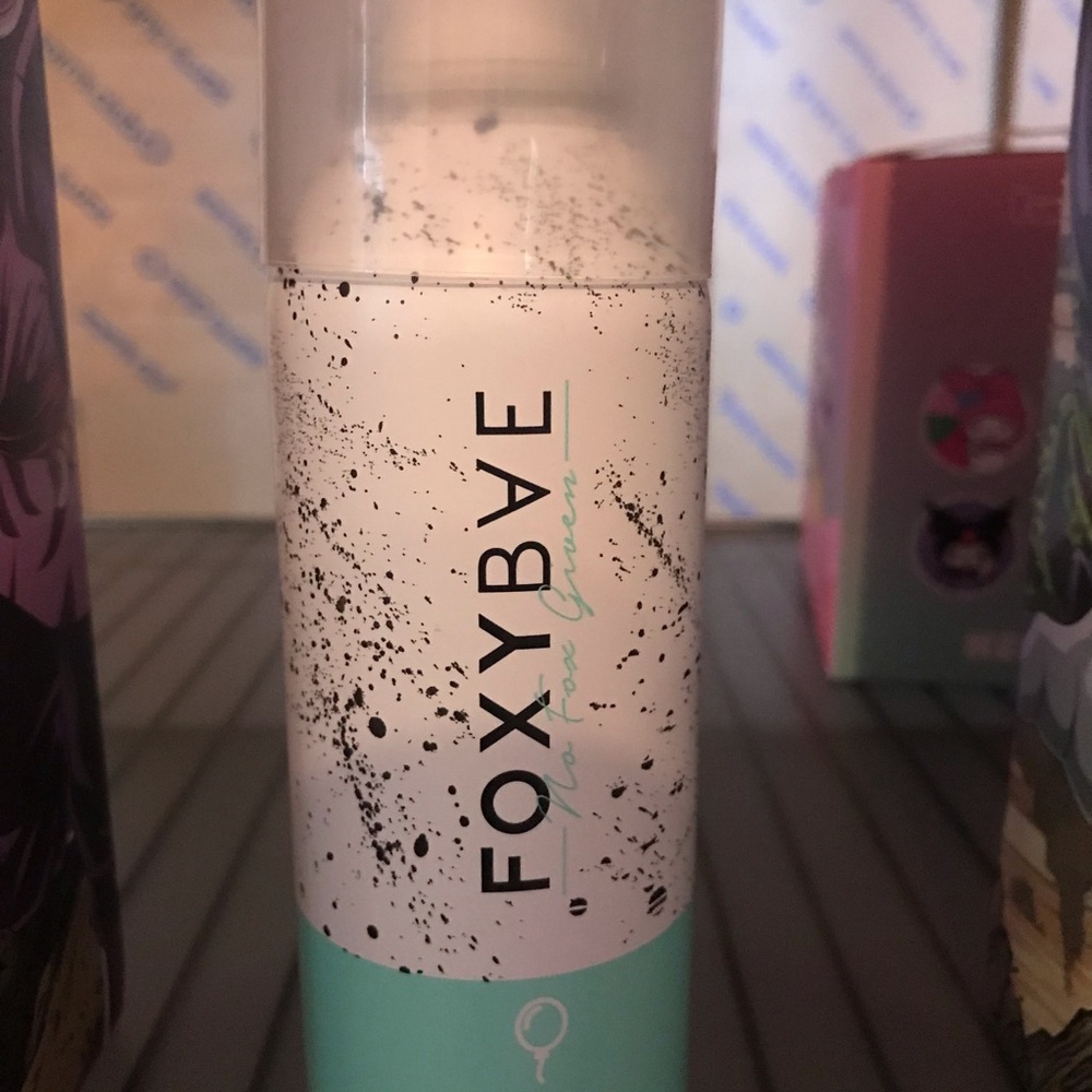 FoxyBae Hair Product with Mint and White Design volumizing spray